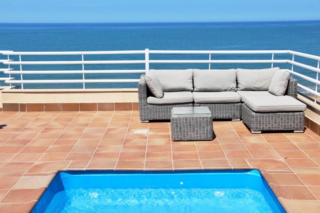 Apartamento Atico espectacular piscina privada frontal al mar Dénia Exterior foto