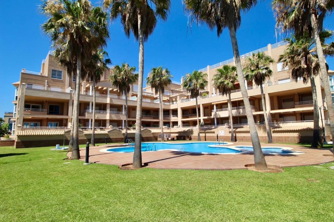Apartamento Atico espectacular piscina privada frontal al mar Dénia Exterior foto
