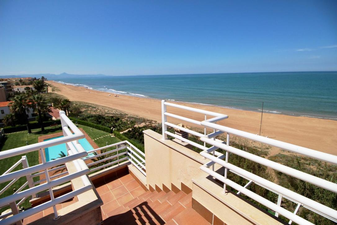 Apartamento Atico espectacular piscina privada frontal al mar Dénia Exterior foto