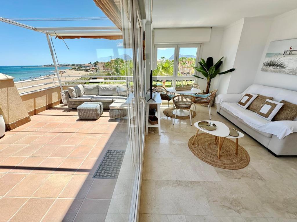 Apartamento Atico espectacular piscina privada frontal al mar Dénia Exterior foto