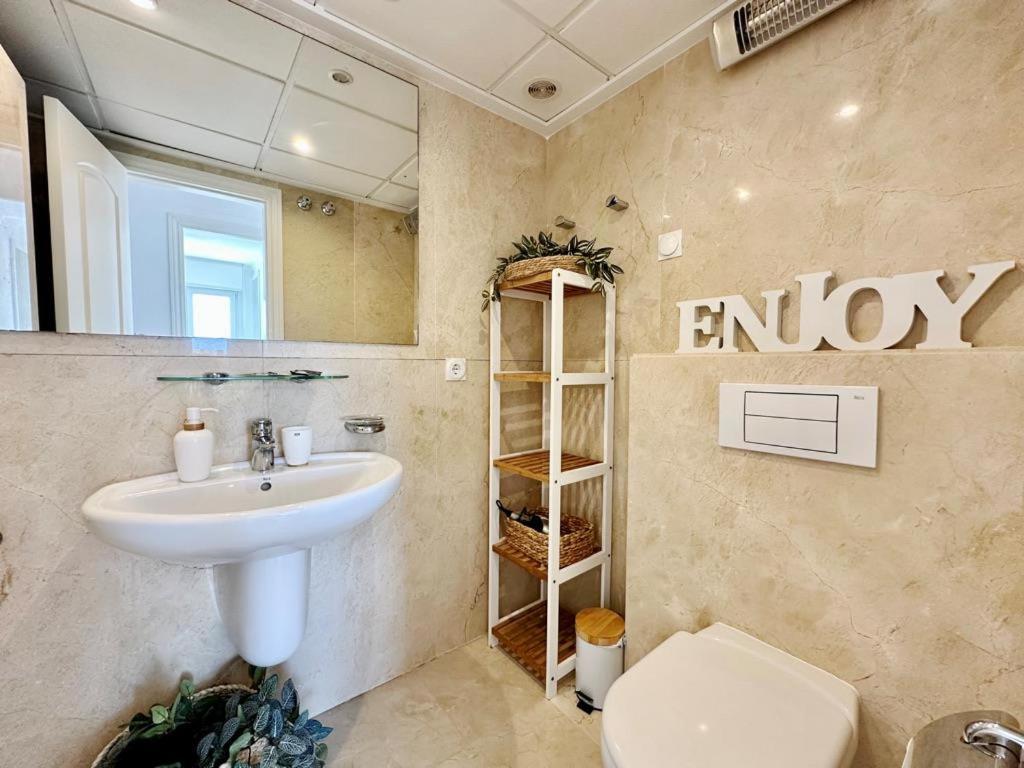Apartamento Atico espectacular piscina privada frontal al mar Dénia Exterior foto